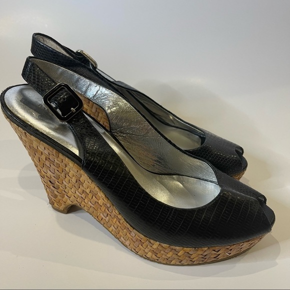 Banana Republic Black Croc Ankle Strap Open Toe Slingback Wedge Shoes 6.5 - Picture 4 of 6